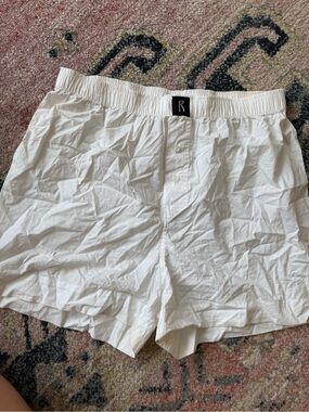 Realisation Par White Cotton Boxer Shorts size M